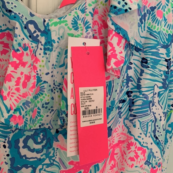 Womens Lilly Pulitzer NWT Alessa Romper. Print is Sink or Swim. Size small. - Picture 2 of 8